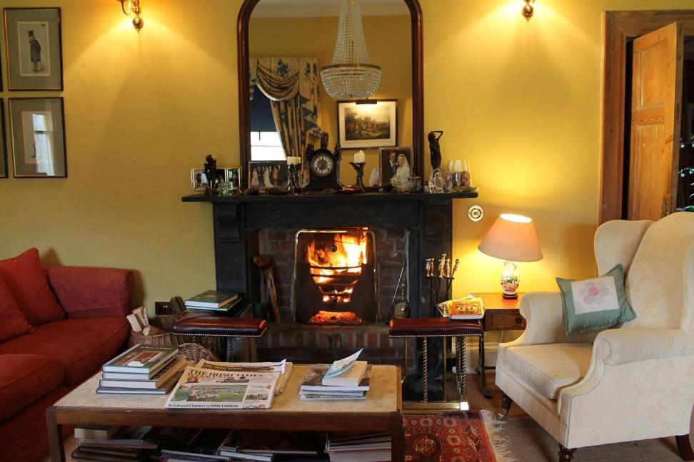 Kilmokea Country Manor & Gardens Hotel New Ross Buitenkant foto